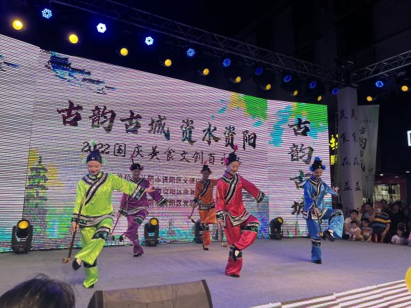 益陽市花鼓戲劇團有限公司,湖南省花鼓戲演出,湖南大型現(xiàn)代花鼓戲